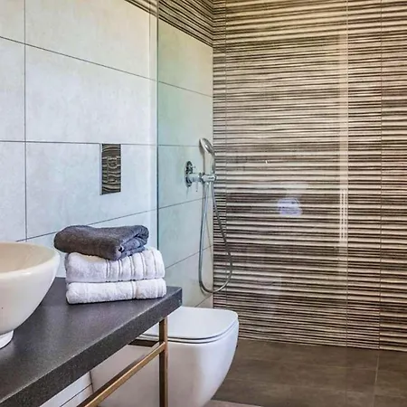 Modern Kefalonia 3 Bedrooms Anthelia Private Pool Stunning Sea Views Klismata Villa *